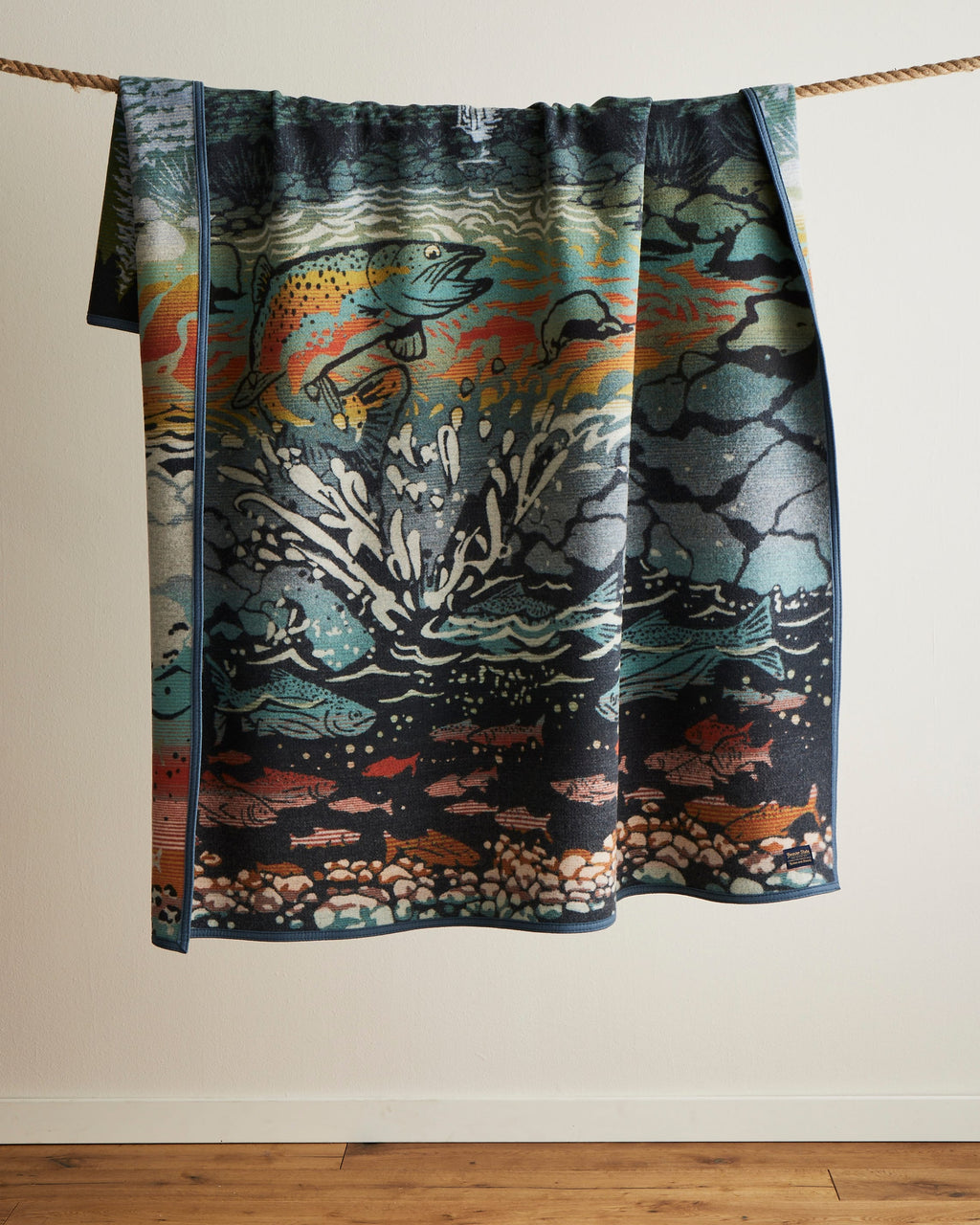 Pendleton Salmon Falls Blanket Robe